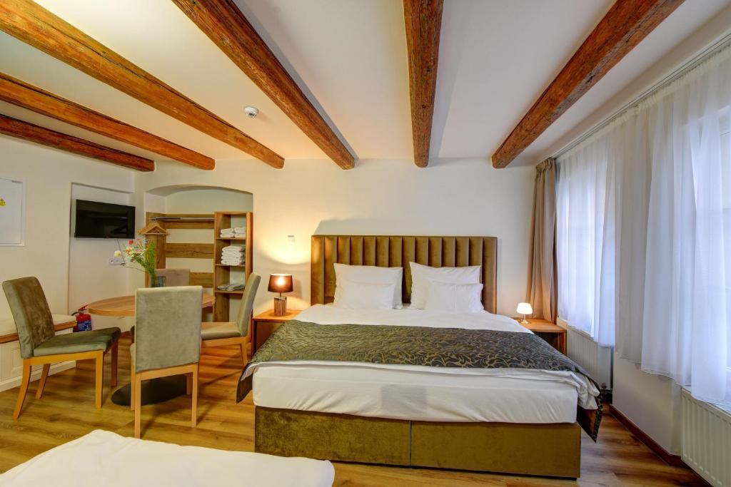 
Superior Quadruple Room
