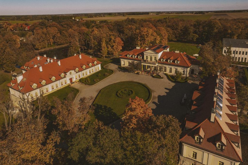 Budova, v ktorej sa rezort nachádza
