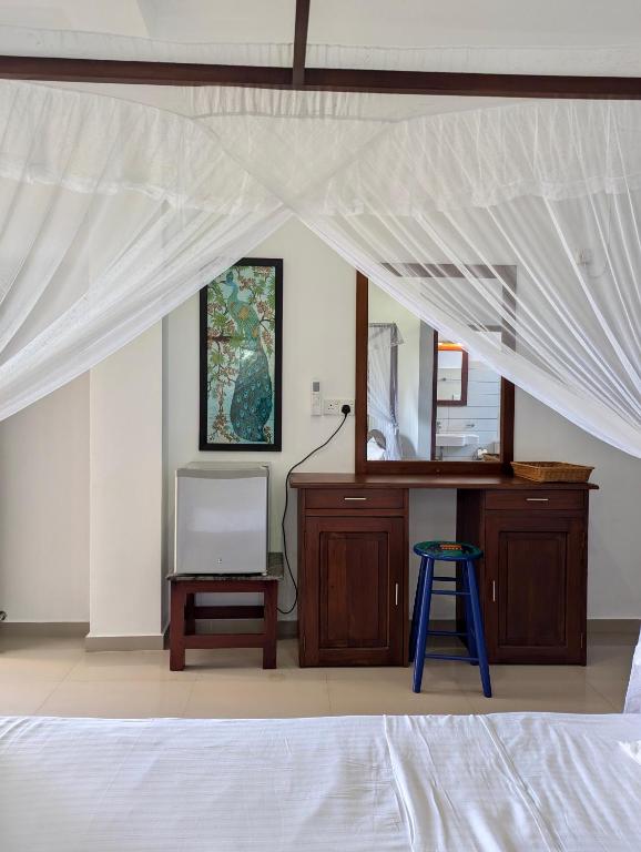 Bliss Apartment Hikkaduwa - 4