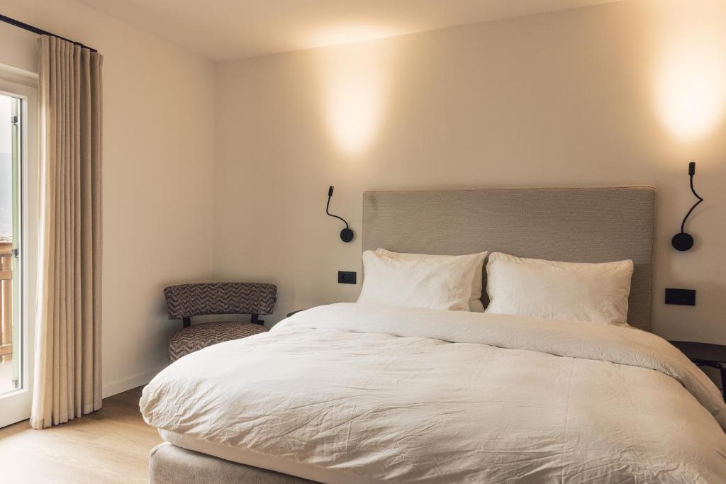 Pomella's Guesthouse - Double Or Twin Room With Balcony