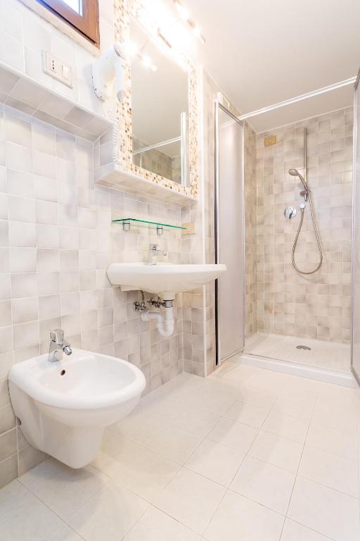 Koupelna v ubytování Hotel San Rufino