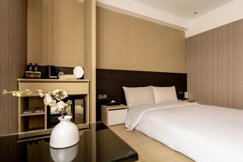 suye hotel - Racha De Casa