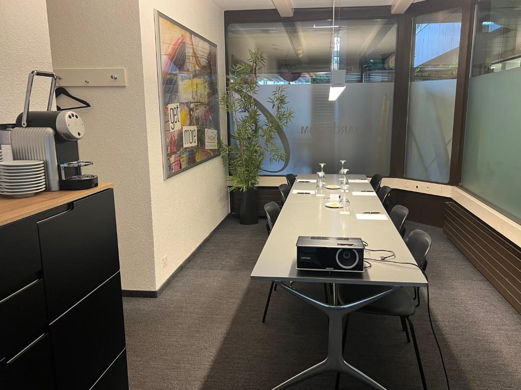 Central Plaza - Resim 43