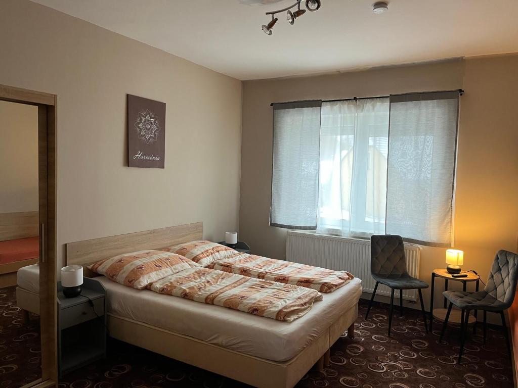 Bakonyi Mandala Ház 8427 Bakonybél, Gyár utca 1. kép - 1