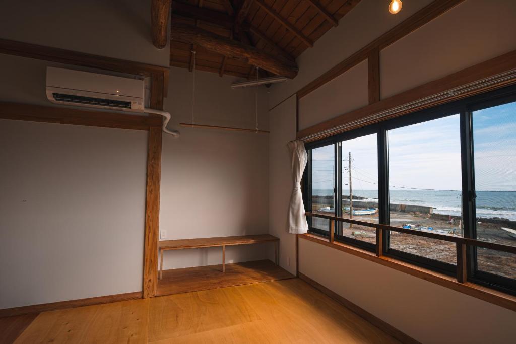 Fotografie z fotogalerie ubytování 町に停泊する港のフロント moyai 舫 v destinaci Čóši