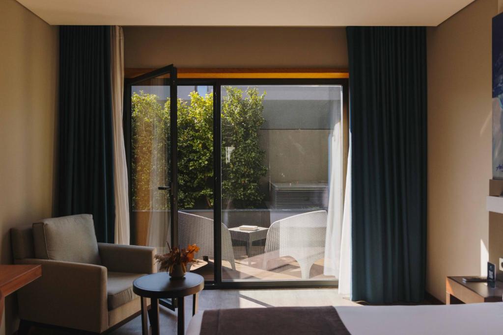 Timbre Heroismo - Deluxe Double Room With Balcony