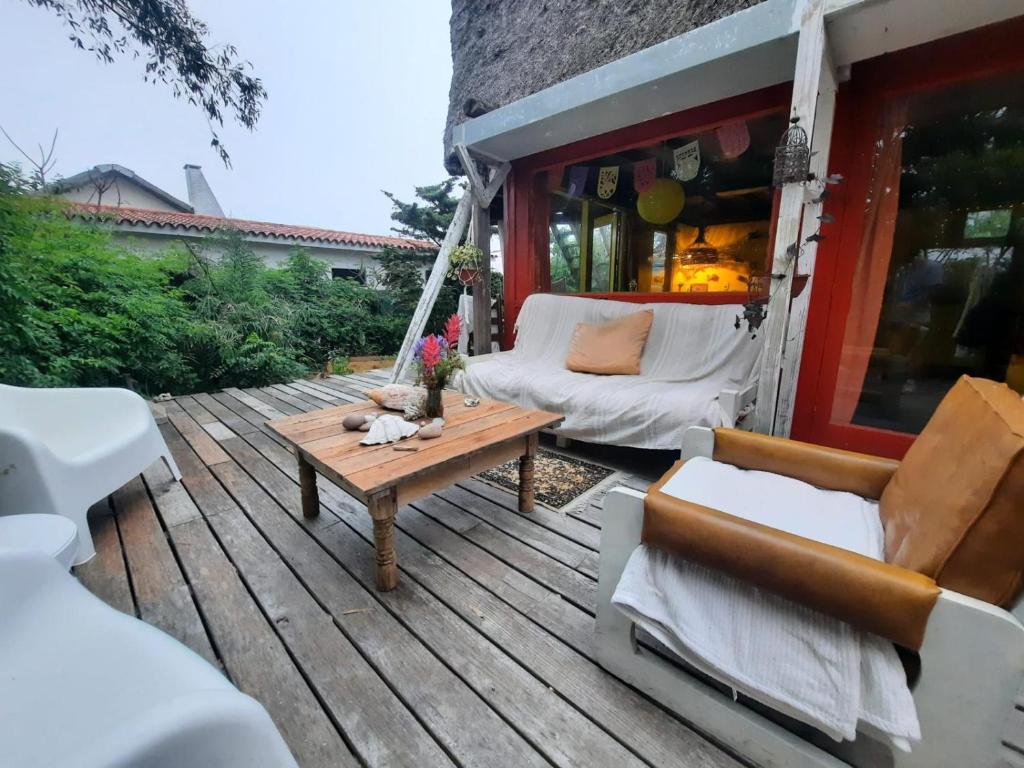 Posezení v ubytování Casa Encantada Guest House