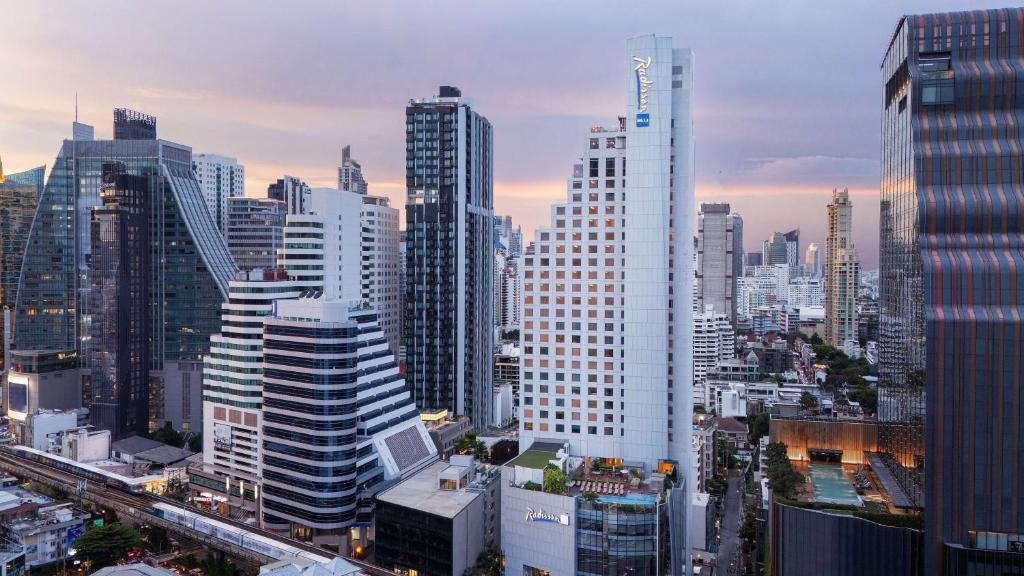 Nespecifikovaný výhled na destinaci Bangkok nebo výhled na město při pohledu z hotelu