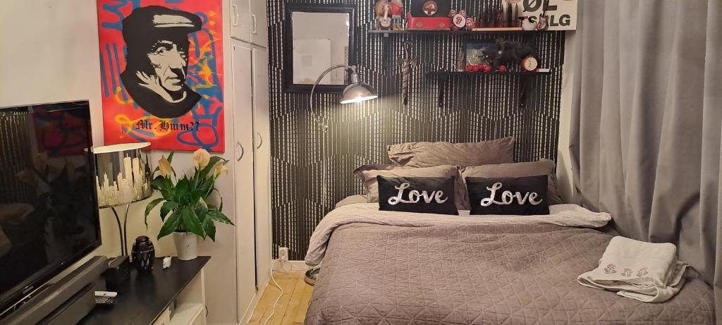 Postel nebo postele na pokoji v ubytování Kule gule huset