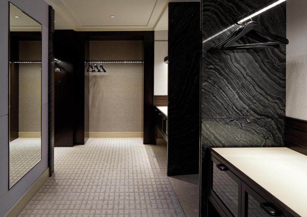 The Peninsula New York - Peninsula Suite
