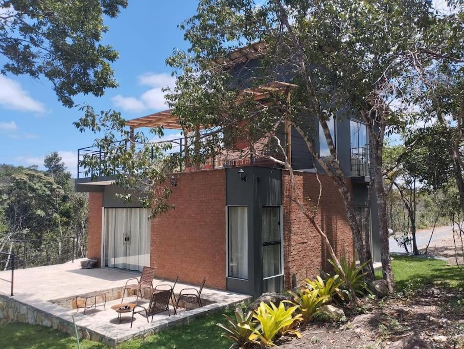 Tòa nhà nơi nhà nghỉ dưỡng tọa lạc