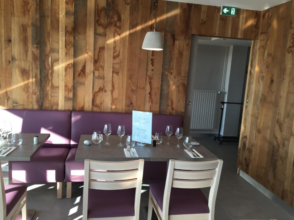 Posezení v ubytování Hotel Les Galets Bleus