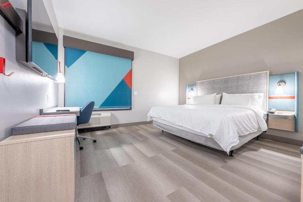 avid hotels - Kalamazoo East by IHG photo