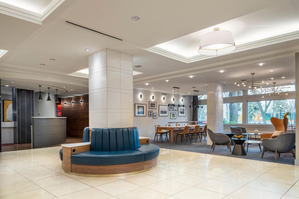 Sheraton Cavalier Saskatoon Hotel - Resim 4