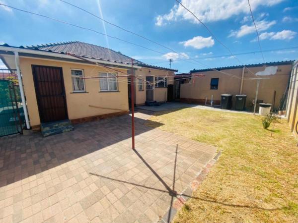 Bygningen som feriehuset ligger i