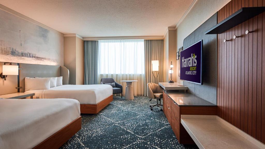 Postel nebo postele na pokoji v ubytování Harrah's Resort Atlantic City Hotel & Casino