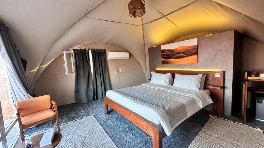 Postel nebo postele na pokoji v ubytování Milky Way Domes