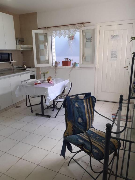 Cucina o angolo cottura di Patagonia Relax- Depto zona céntrica y de servicios de salud