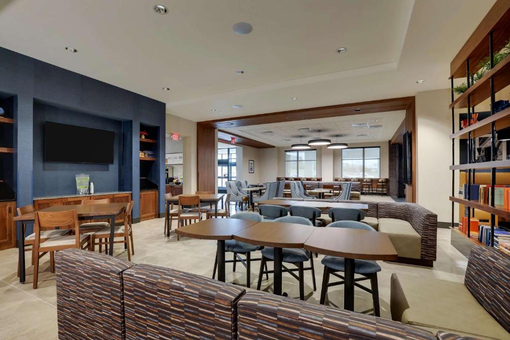 Drury Plaza Hotel Chattanooga Hamilton Place photo