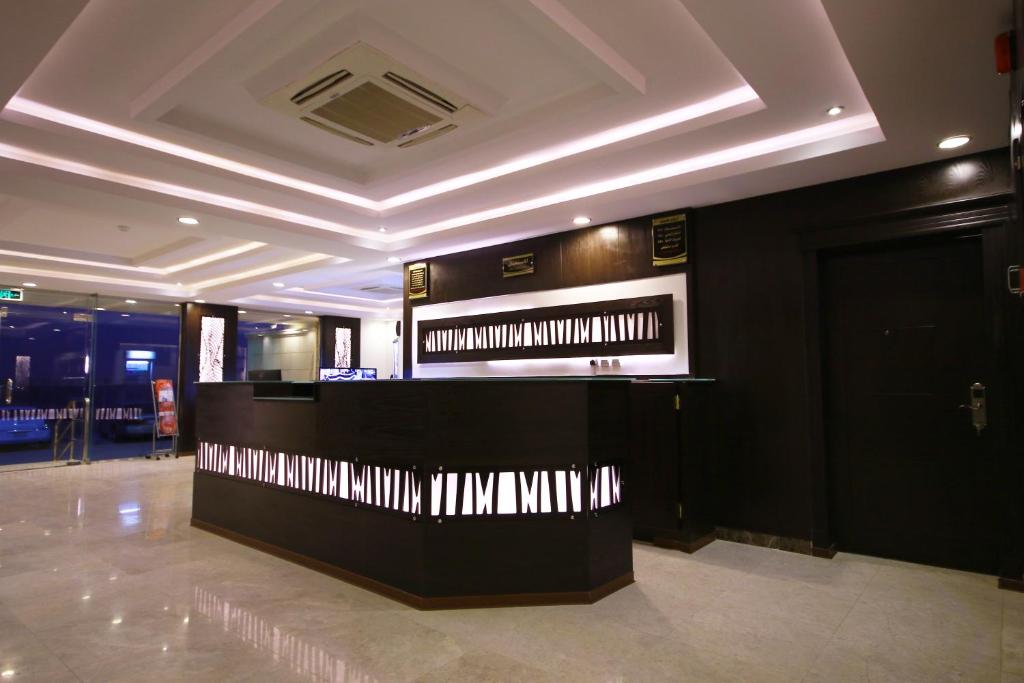 Beautiful Moment Furnished Apartments - One-Bedroom Apartment