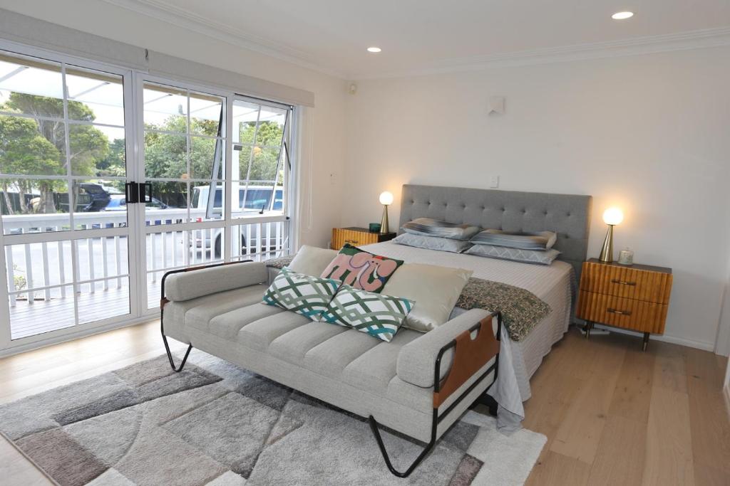 Holiday house in totara park - Resim 6