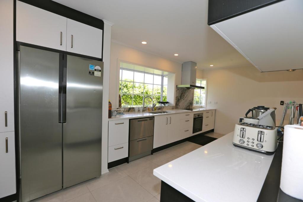 Holiday house in totara park - Resim 9