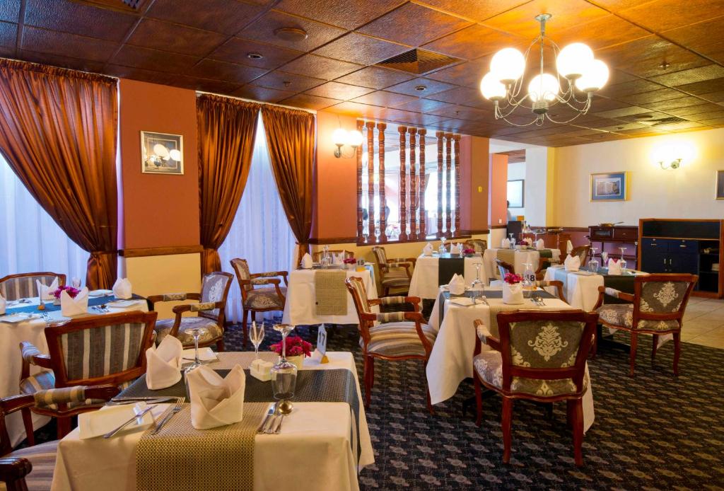 Restaurace v ubytování Monomotapa
