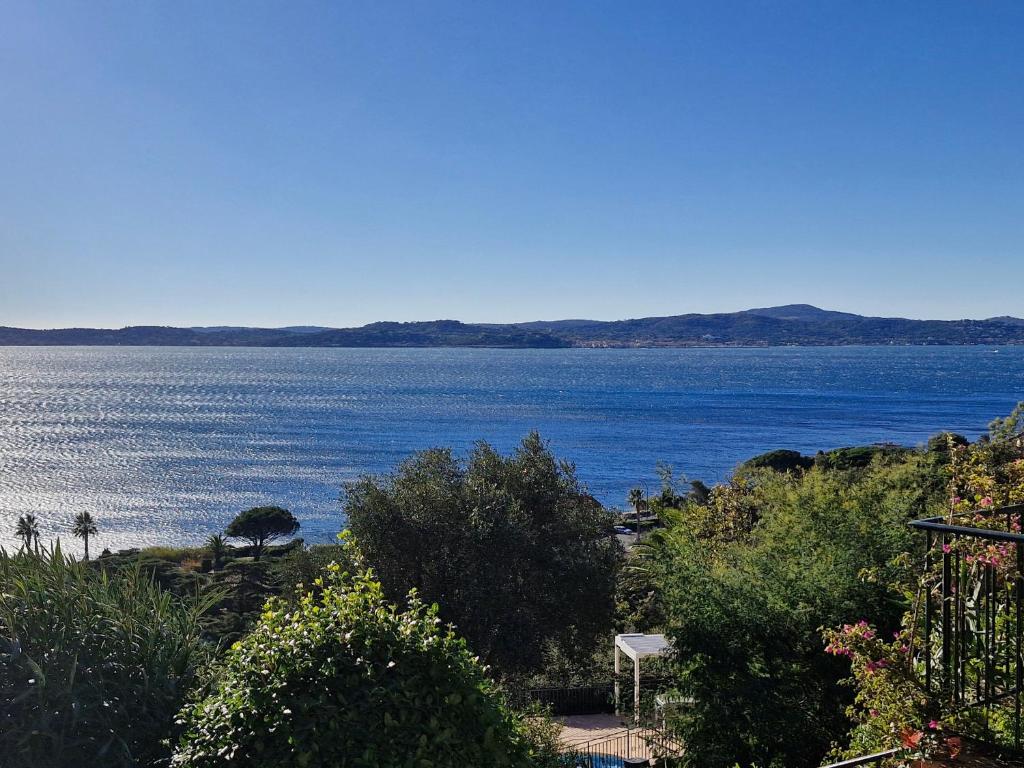 Appartement 2 pièces avec vue mer et garage à Sainte-Maxime