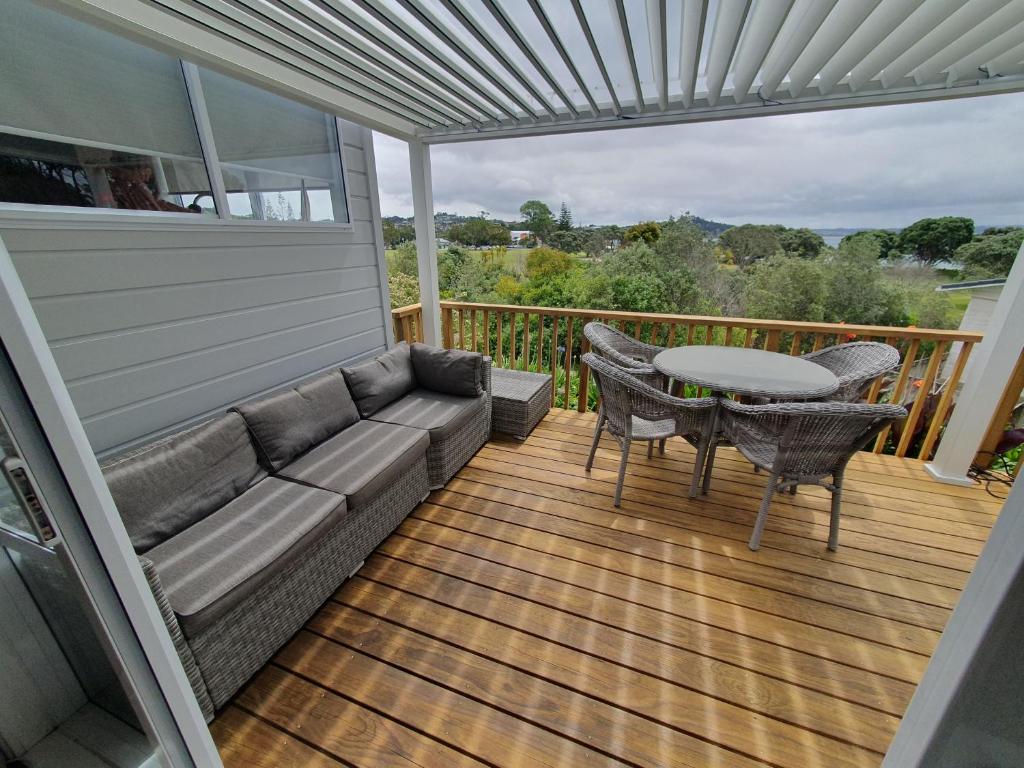 Balkón nebo terasa v ubytování Stanmore Bay Beach House