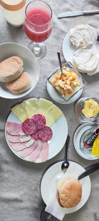 Toit kodumajutuse aladel või selle läheduses
