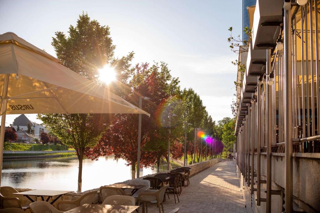 Budova, kde se hotel nachází