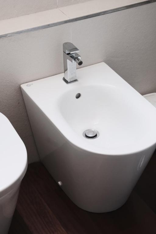 ComeCasa Flowery Terraced Apartment - 15