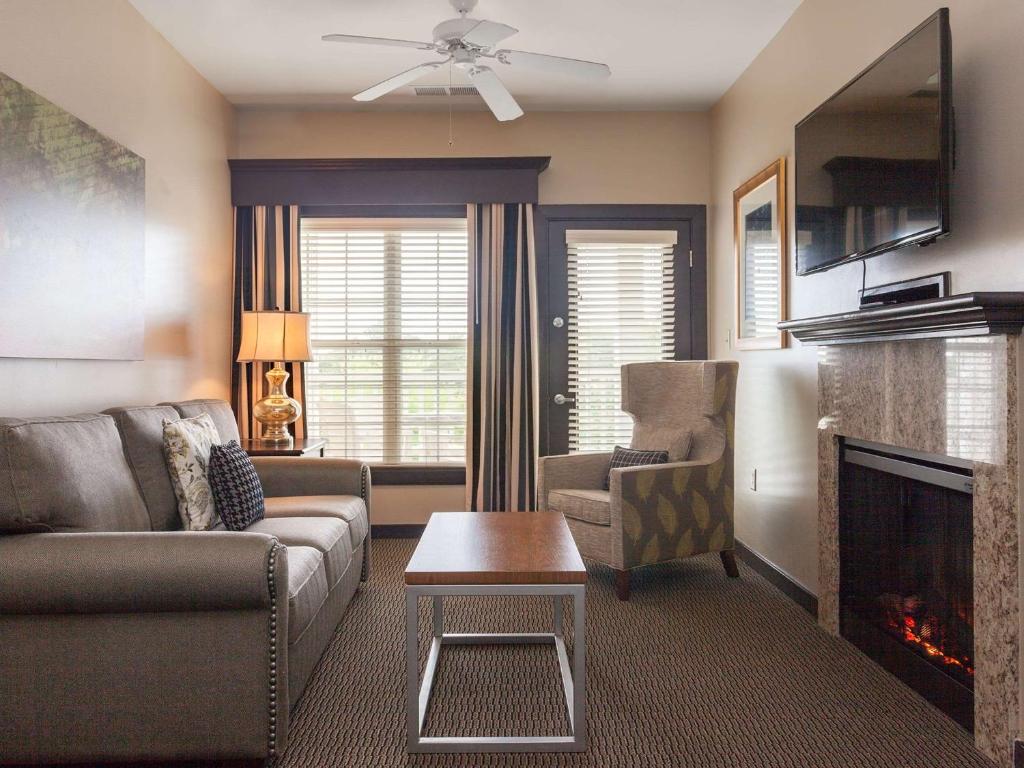 Bluegreen Vacations Parkside Williamsburg, an Ascend Collection Resort photo