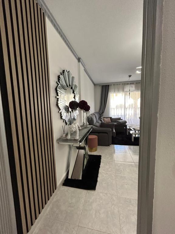 Postel nebo postele na pokoji v ubytování Home S&F- Algorfa