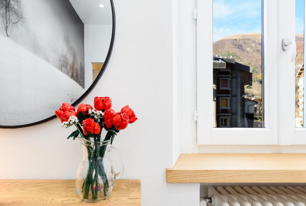 Nespecifikovaný výhled na hory nebo výhled na hory při pohledu z apartmánu