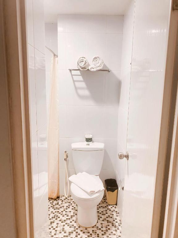 Vannituba majutusasutuses Studio One Thamrin Hotel