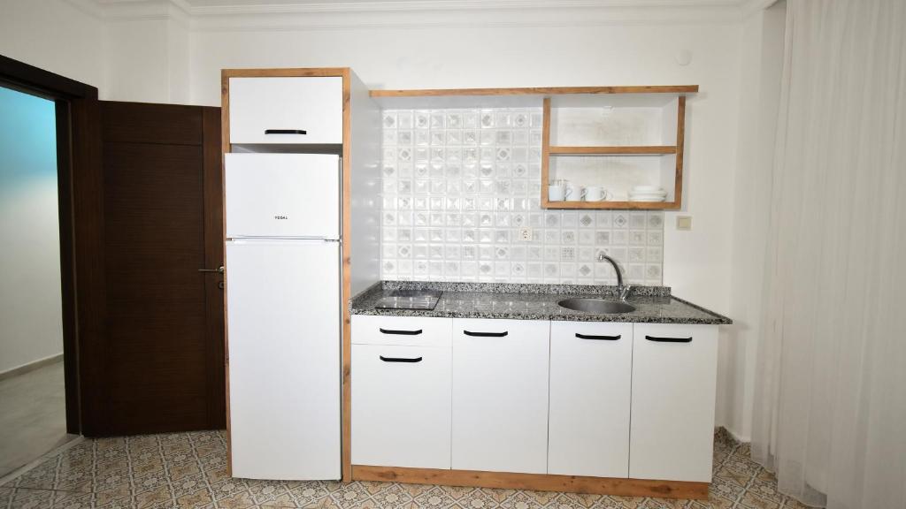 Anatolian Homes & Apart - King Suite Con Balcón