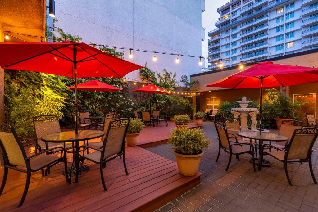 Quality Inn Downtown Inner Harbour - Resim 44