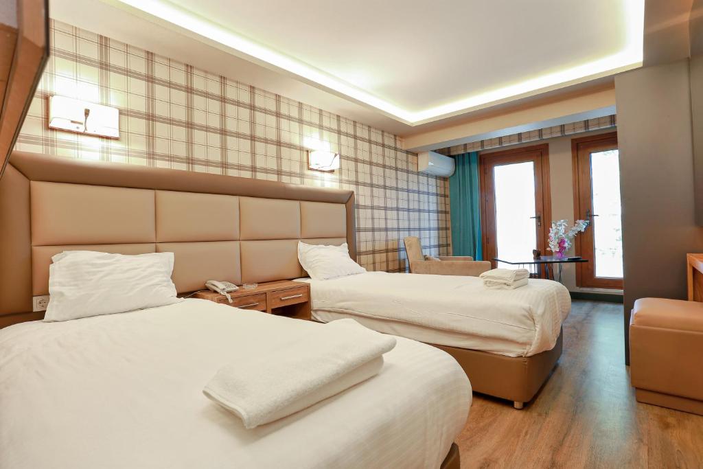 Turkuaz Hotel - Standard Triple Room