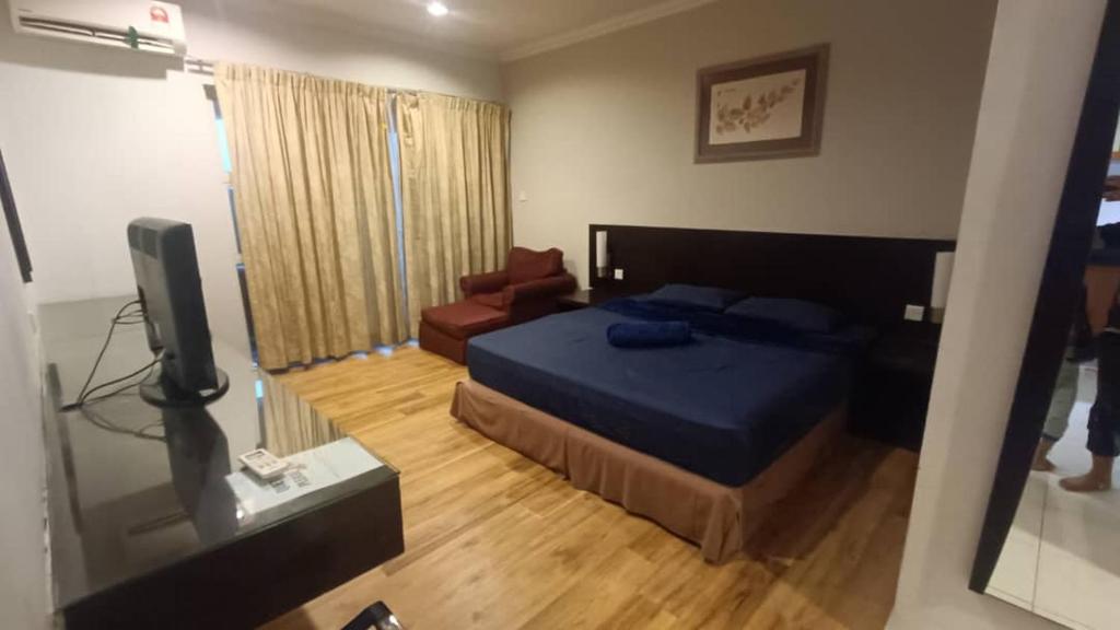 Katil atau katil-katil dalam bilik di KUCHING StayAt Somerset Gateway 1 BedRoom Apartment