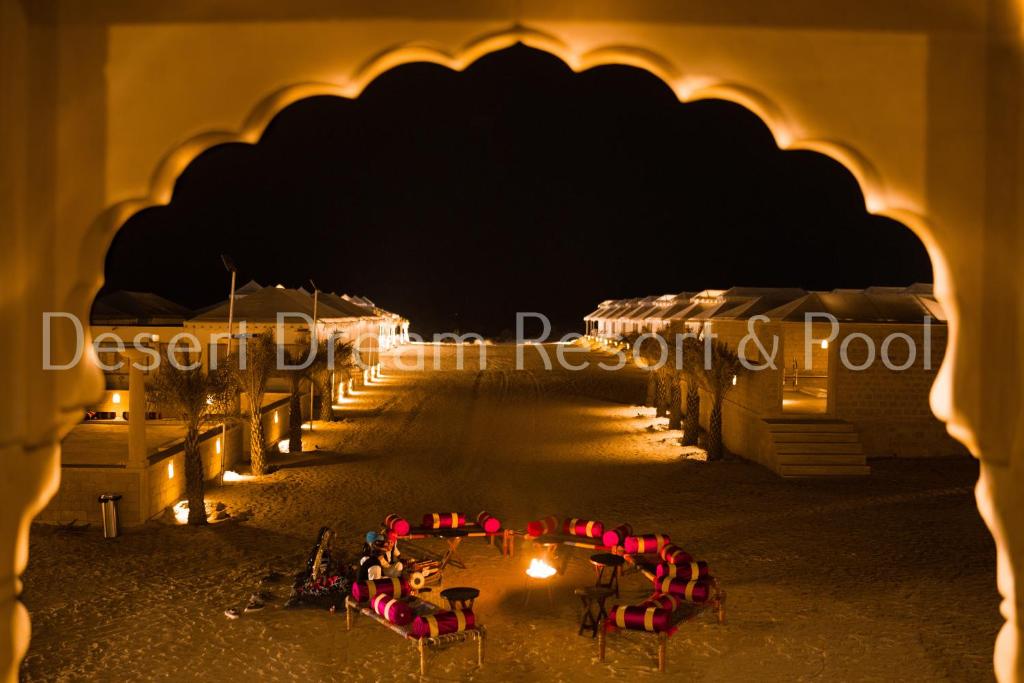 Fotografie z fotogalerie ubytování Desert Dream Royal Camp & Pool v destinaci Džaisalmér