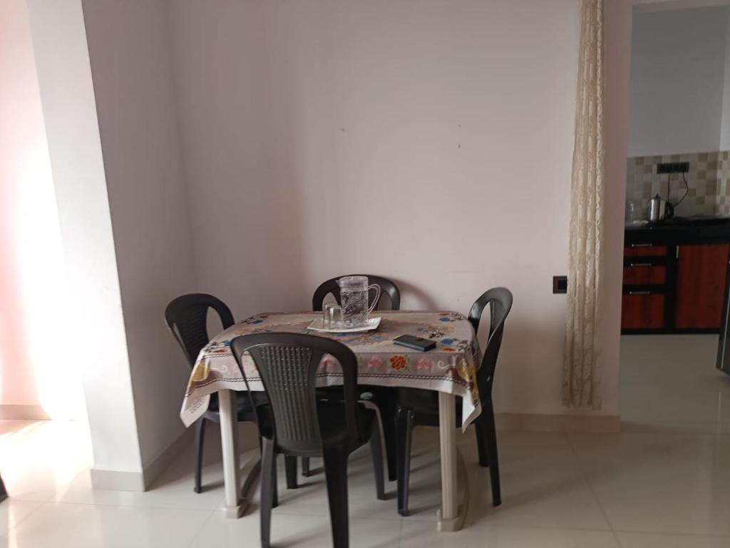 Fotografie z fotogalerie ubytování Zanita Heights Seaview Apartment v destinaci Bogmalo