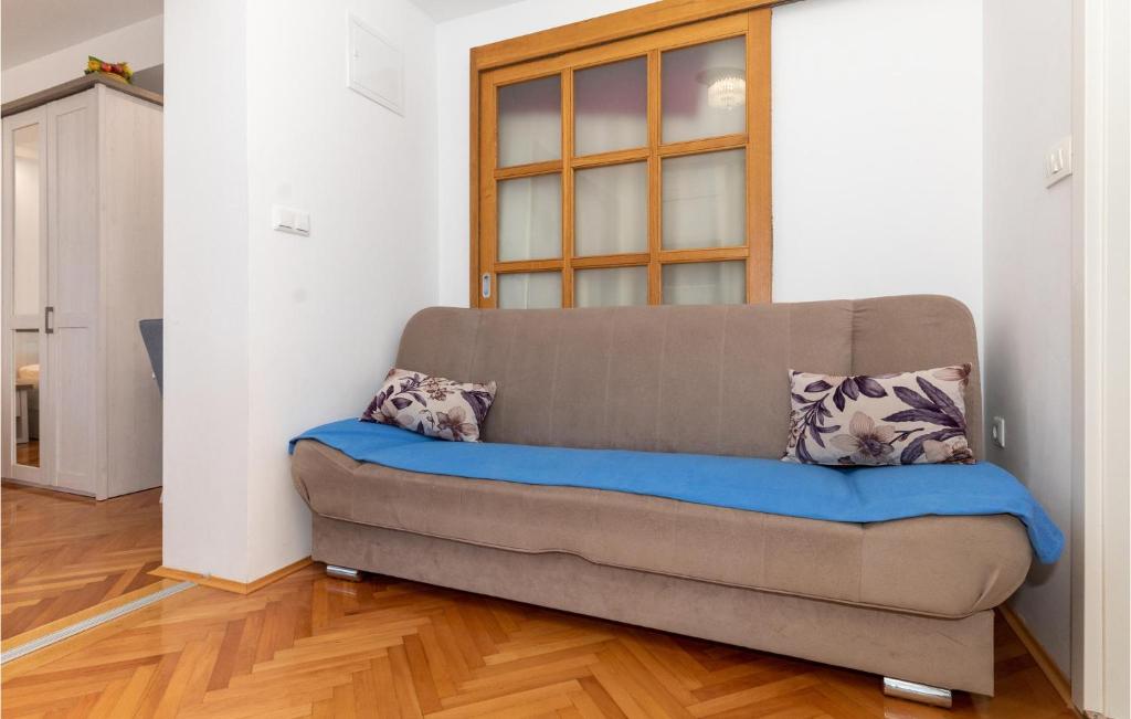 Posedenie v ubytovaní One-Bedroom Apartment In Blace