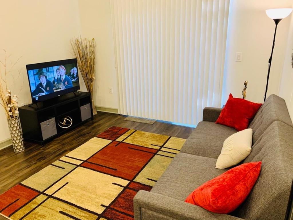 Downtown Apt FREE Parking - Pool - Gym - Fully Kitchen