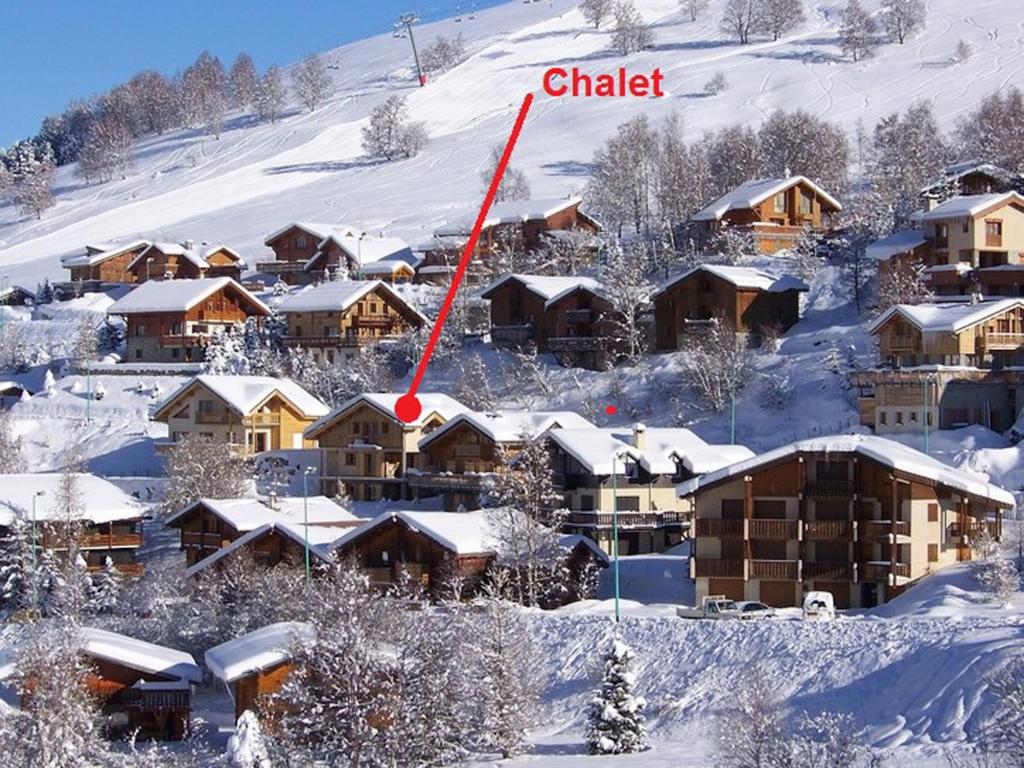 Appartement dans chalet 5 pièces, 14 pers, 4 ch, WiFi, jardin privé v zimě