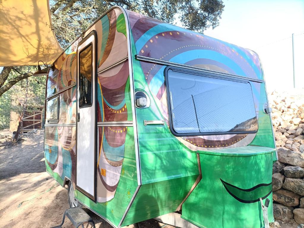 Slow Life Camping Venta del Moro - Caravana