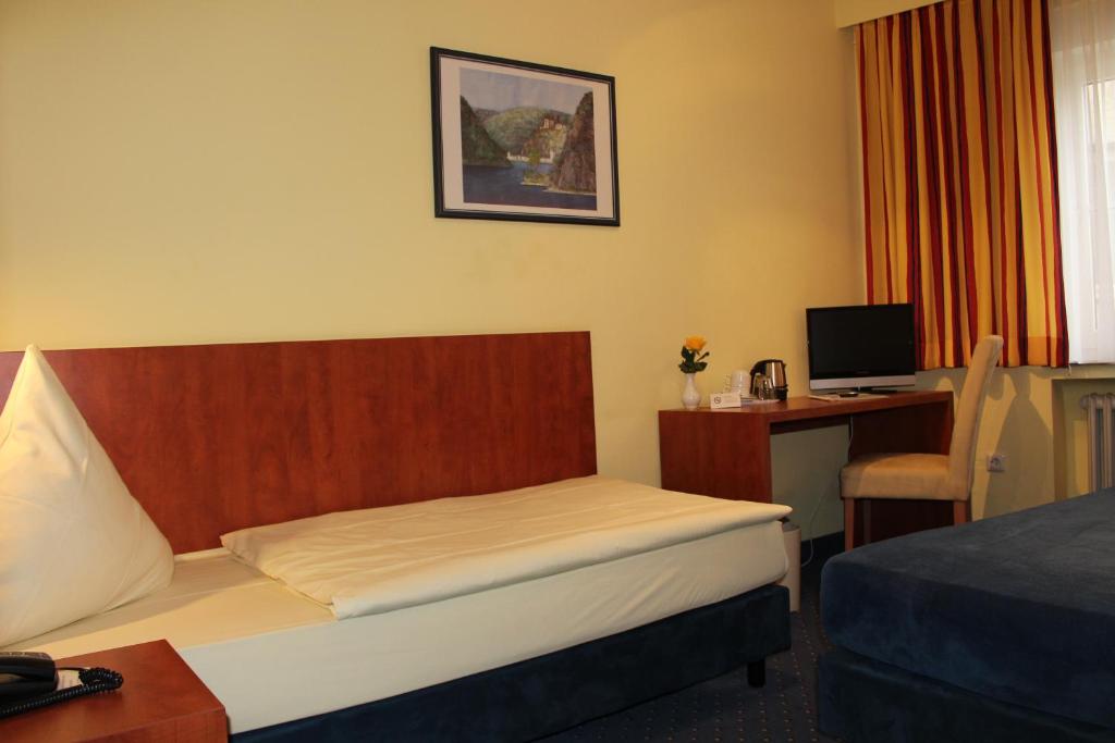 Park Hotel Rüdesheim - Standard Single Room