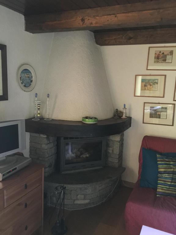 Μια τηλεόραση ή/και κέντρο ψυχαγωγίας στο Chalet Chamois