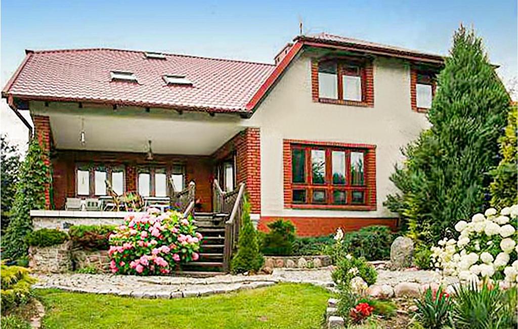 Vonkajšia záhrada v ubytovaní Holiday Home Boreczno Duba