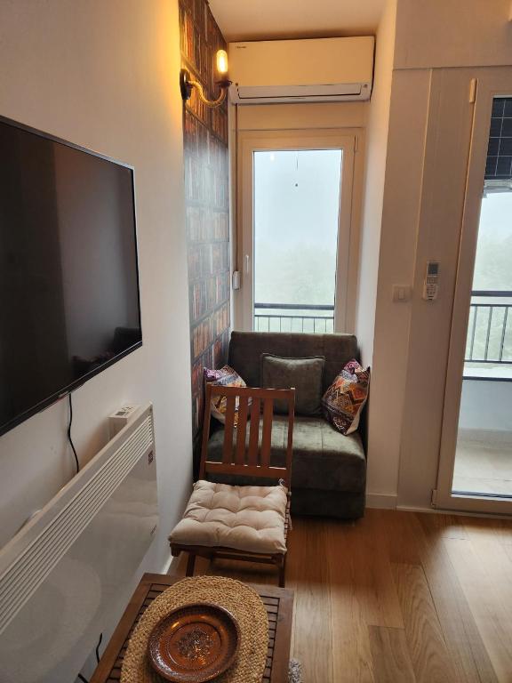 TV a/nebo společenská místnost v ubytování Kota 992